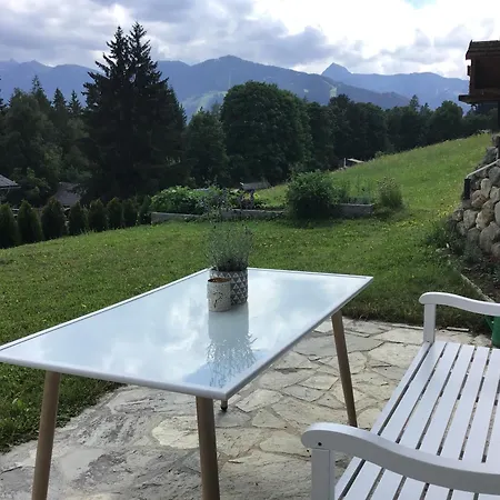 Blaue Lagune ラムサウ・アム・ダッハシュタイン