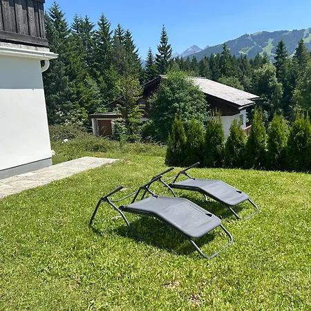 Blaue Lagune * ラムサウ・アム・ダッハシュタイン